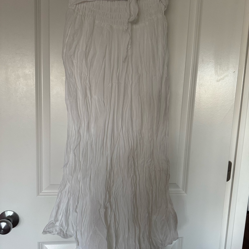Elegant White Maxi Skirt